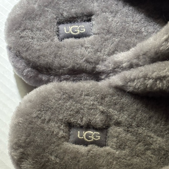 UGG Fluff You Grey Slides Women’s Size 10 #1117473 Brand New No Box - Picture 3 of 4